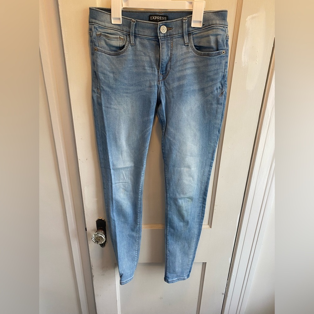 express light blue skinny jeans